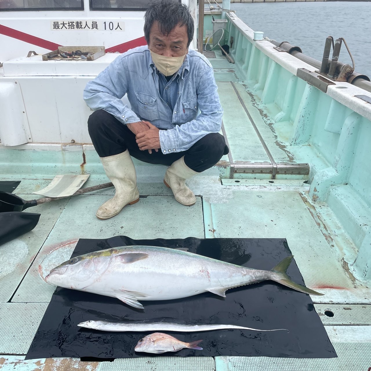 ブリの釣果｜2023年10月5日｜淡隆丸（和歌山県/加太港