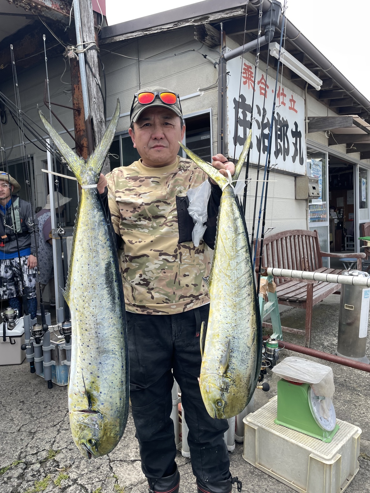 マルイカの釣果｜2024年4月7日｜庄治郎丸（神奈川県/平塚新港