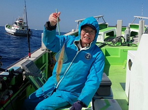 午前◆ヤリイカ釣り◆お得な割引プラン!==1,000円/人OFF==