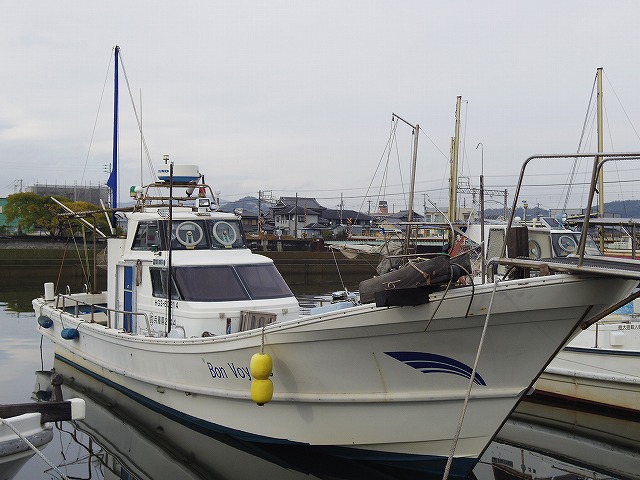 青物釣りプラン(ジギング・呑ませ!潮どまりアオリイカ狙い)==中距離便==
