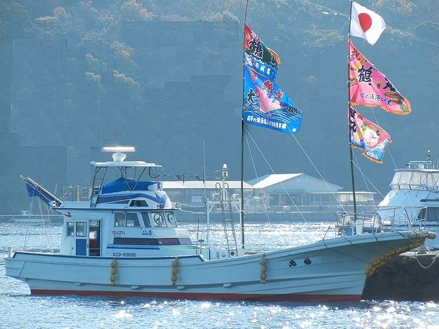 (午前)タチウオ釣りプラン=ルアー9,000円/人!=