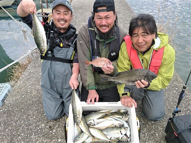 【土日祝】仲間で1隻貸し切りプラン※8名から※