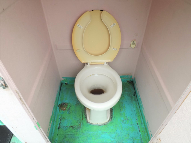 【長作丸】個室トイレ
