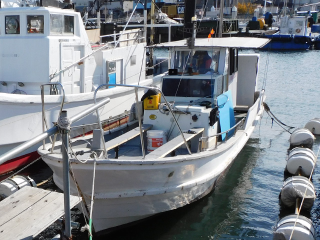 【美友丸】左斜め前方より