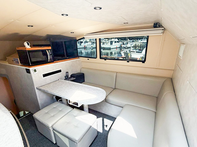 ��ERIKA�ۥ���ӥ���